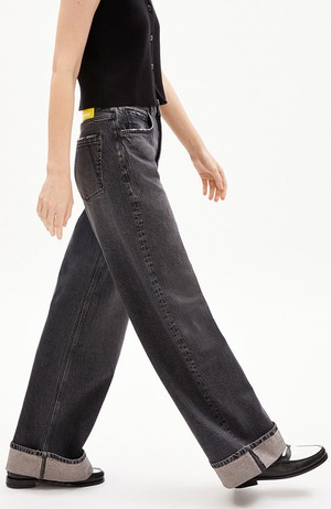 Blinaa wide leg jeans from Sophie Stone