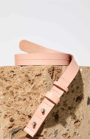 Geborduurde riem biscuit from Sophie Stone