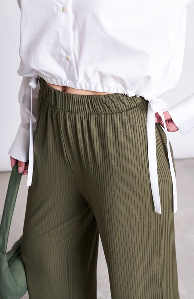 Smilla broek dark olive from Sophie Stone