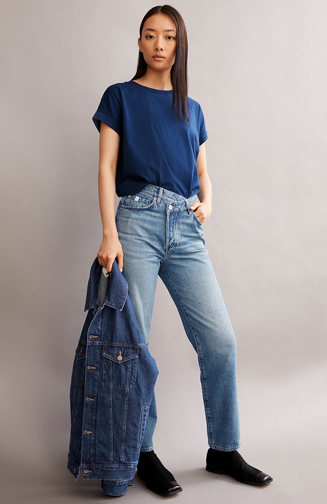 Idaara t-shirt faded indigo from Sophie Stone