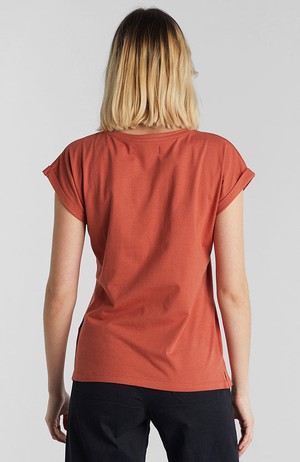 Visby base t-shirt terracotta from Sophie Stone