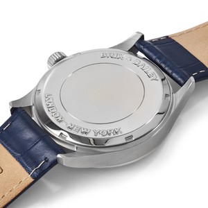 The Brix + Bailey Price Watch Form 3 from Sostter