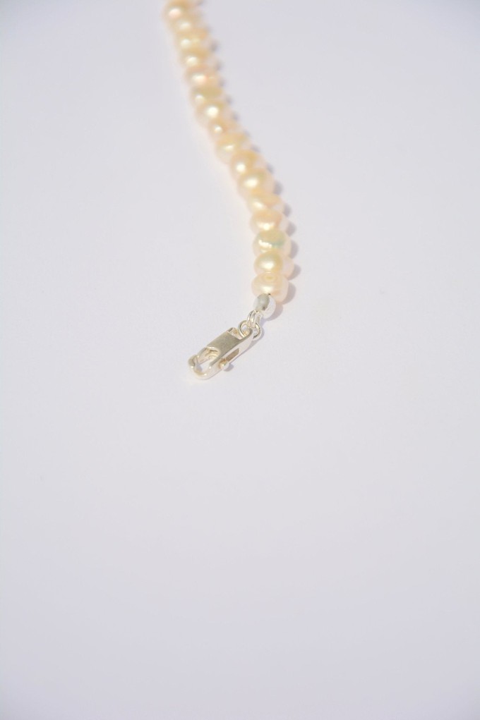 THE SQUIGGLY PEARL BRACELET from squïd studios