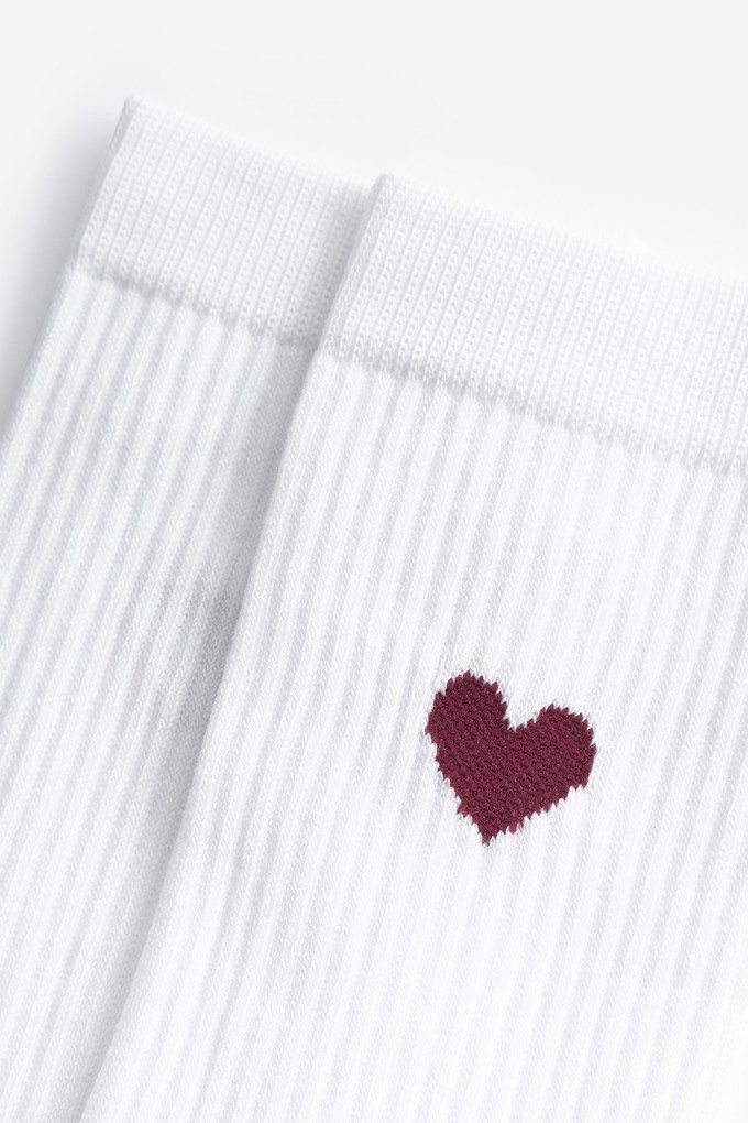 Socks with heart white from STORY OF MINE