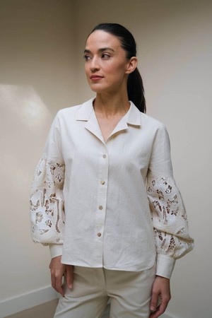 Enaz Blouse | Katoen Broderie from Sûr Atelier