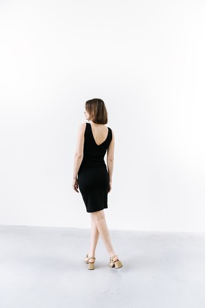 2-way dress Zwart from Swan and The People