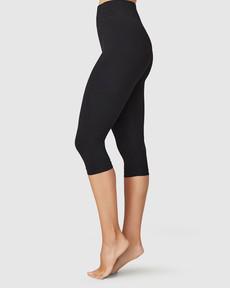 Elda Capri Leggings via Swedish Stockings