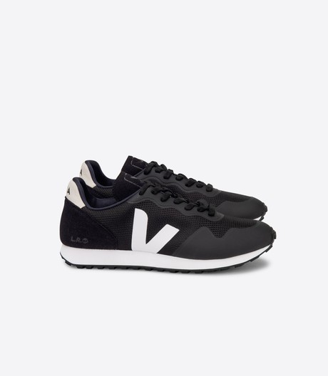 Veja SDU B-Mesh Black White from The Blind Spot