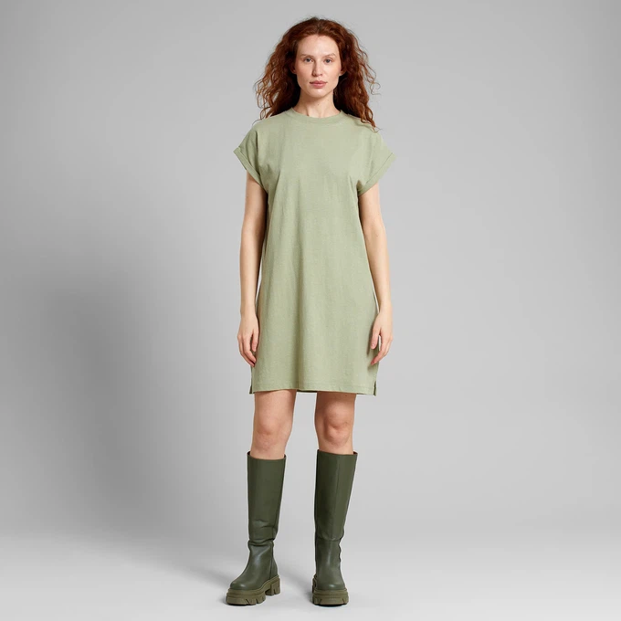 T-shirt Dress Eksta Hemp Tea Green from The Blind Spot