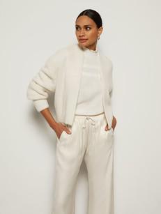 Cardigan Louiza Off White via The Blind Spot