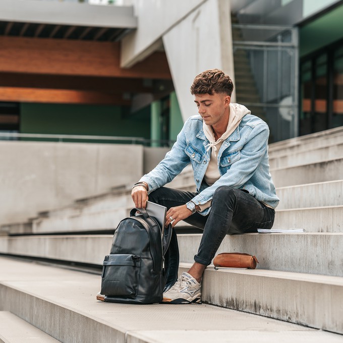 Leather Backpack Black Calgary - The Chesterfield Brand from The Chesterfield Brand