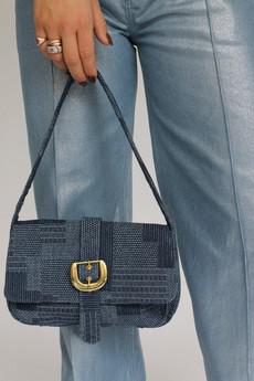 THE LIZZY BAG via THE LAUNCH