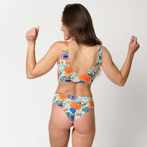 Flora Organic Cotton Cheeky Panty from TIZZ & TONIC