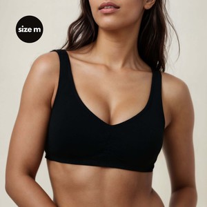 Jet Black: The Everyday Soft Bra (Padded) from TIZZ & TONIC