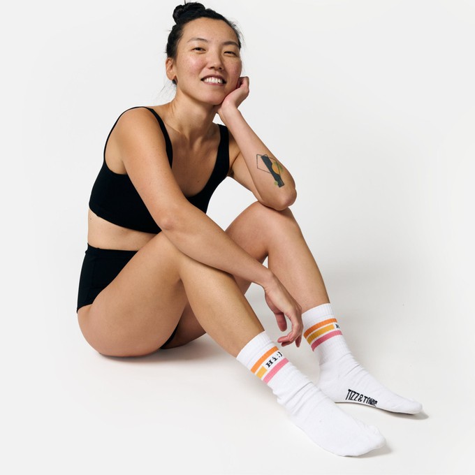 HI Unisex Tennis Socks from TIZZ & TONIC