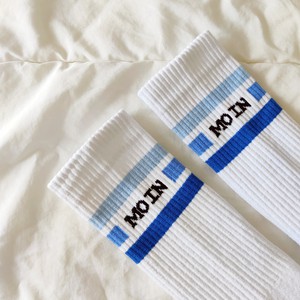 MOIN Unisex Recycled Tennis Socks from TIZZ & TONIC