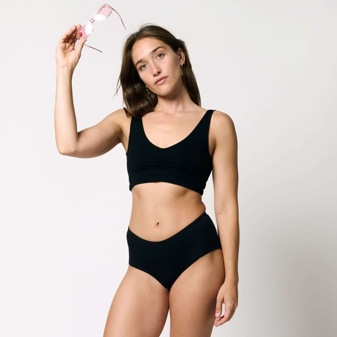 Midnight Everyday Soft Bra (Ruched) from TIZZ & TONIC