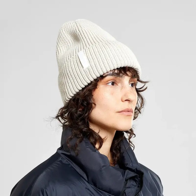 Dedicated Beanie Narvik Oat White from UP TO DO GOOD