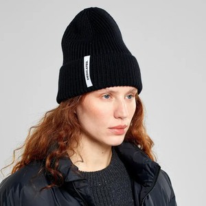 Dedicated Beanie Narvik Black from UP TO DO GOOD