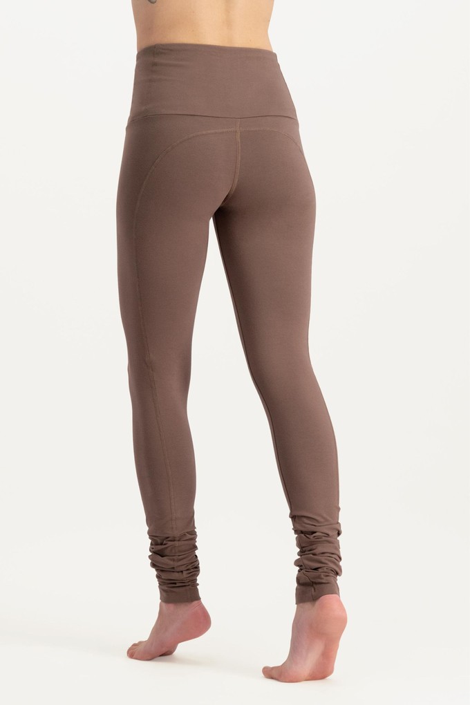 Gaia Yoga Leggings – Clay from Urban Goddess