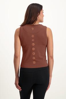 Karuna Balance Loose Fit Tank – Mocca via Urban Goddess