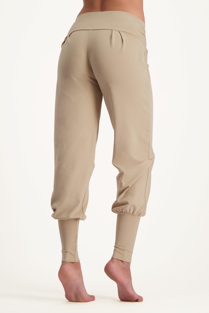 Dakini Yoga Broek – Sand from Urban Goddess