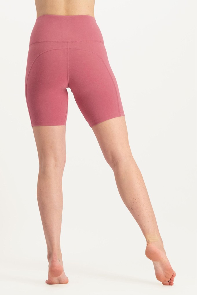 Sati Yoga Biker Shorts  – Hibiscus from Urban Goddess