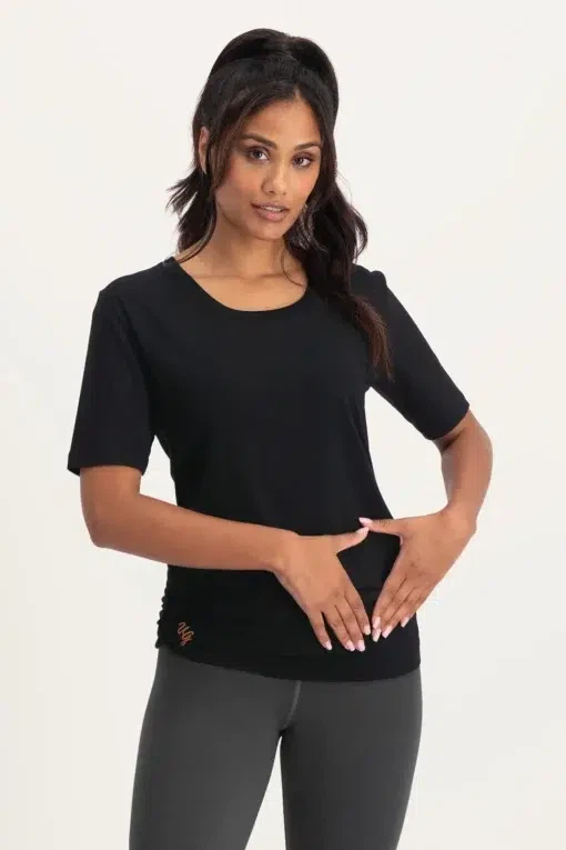 Kami Yoga Tee – Onyx Black from Urban Goddess