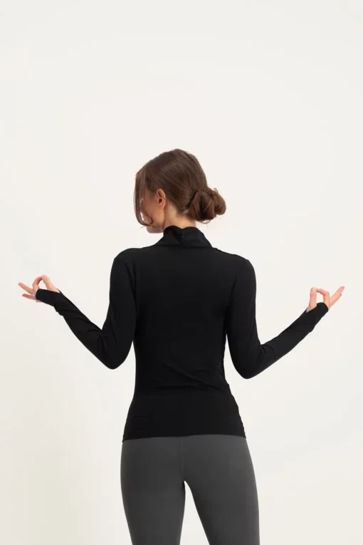 Ishtar Longsleeve Yoga Top – Onyx Black from Urban Goddess