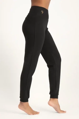 Ojas Yogabroek – Onyx Black from Urban Goddess