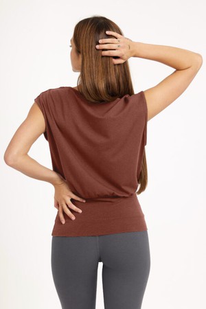 Mula Yoga Top – Mocca from Urban Goddess