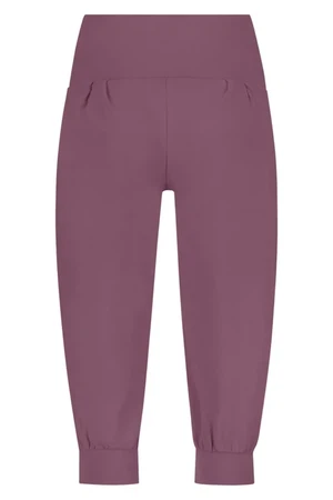 Sukha Yoga Capri – Mauve from Urban Goddess