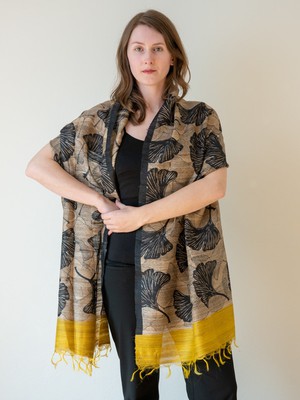 Tussar Silk Scarf Ora Black from Urban Medley