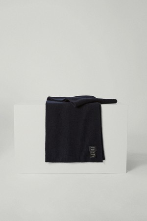 The Woolen Ribbed Scarf - Blue Navy from Urbankissed