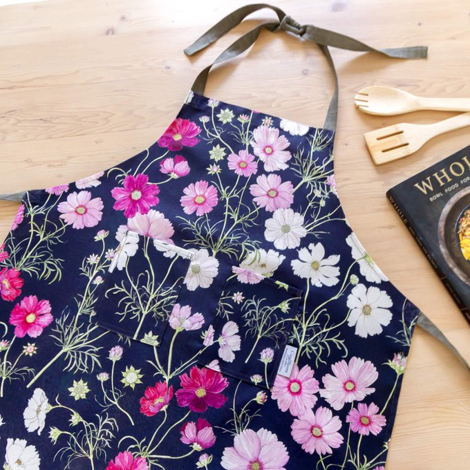 Cosmos Floral Apron from Urbankissed