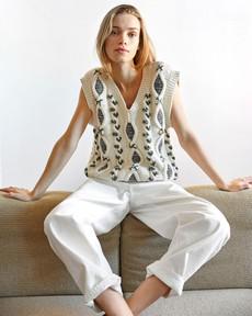 Alpaca Wool Vest Women - White - V-Neck via Urbankissed