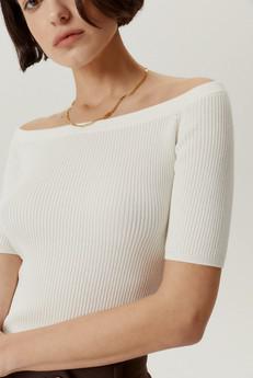 The Organic Cotton Off-the-shoulder Top - Milk White via Urbankissed