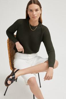 The Linen Cotton Raglan Sweater - Military Green via Urbankissed