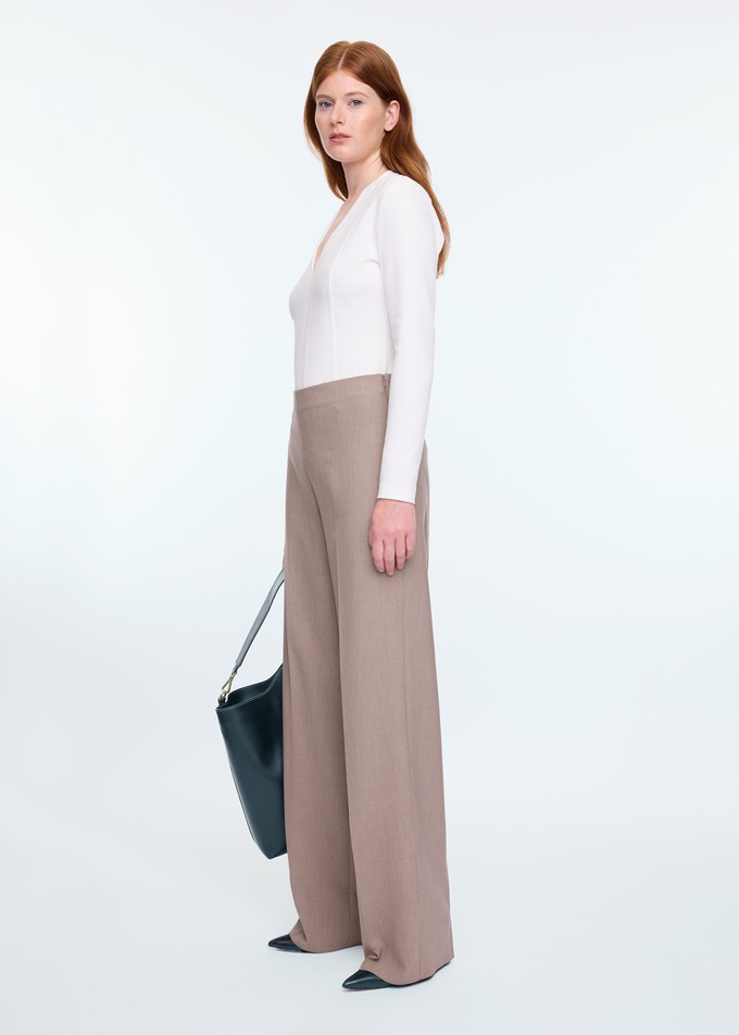 Clean soft pants from Vanilia