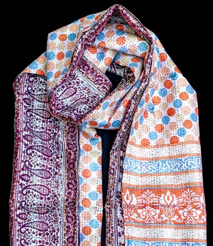 Kantha sjaal hergebruikte zijde Oranje-Lichtblauw Polka Dots from Via India