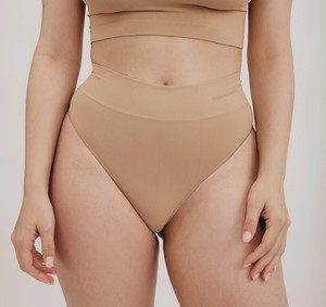 Smooth Thong Hazelnut from WANDERWOOD