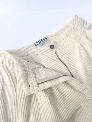 Broek Lola Corduroy Winter White from WANDERWOOD