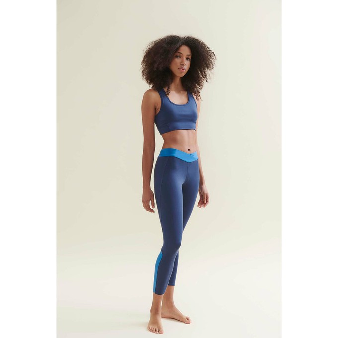 New 7/8 Dynamic Gym Leggings - Deep Night Blue/Shoreline Blue from Wellicious