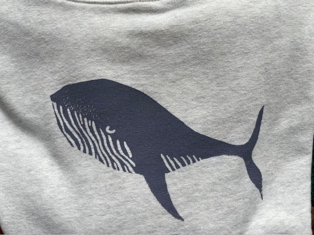 Päälä | sweatshirt ecru walvis – met grijze of groene print from WWen