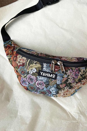 bouquet Sofa Bum Bag from Yahmo