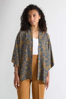 ikebana Luxurious Everyday Kimono via Yahmo