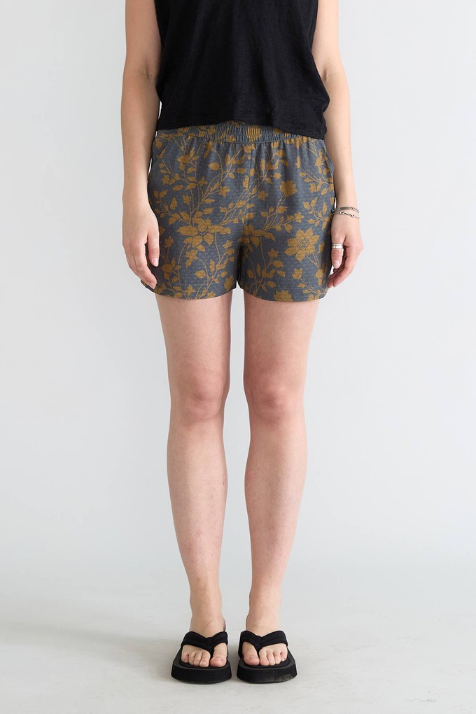 ikebana Lightweight Travel Shorts from Yahmo