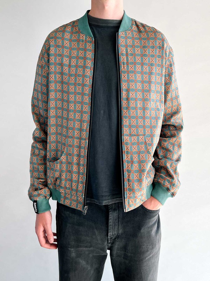 atlas/teal Reversible Bomber Corduroy from Yahmo