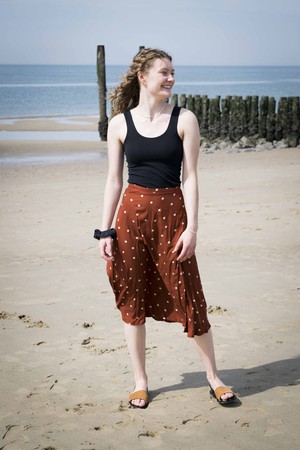 DANCE wrap skirt dot from ZWAAN