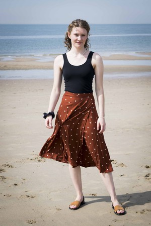 DANCE wrap skirt dot from ZWAAN